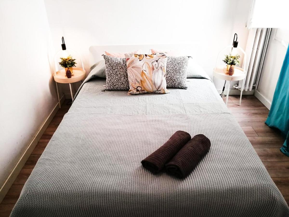 By Paseo De Gracia Rooms Barcelona Exteriör bild